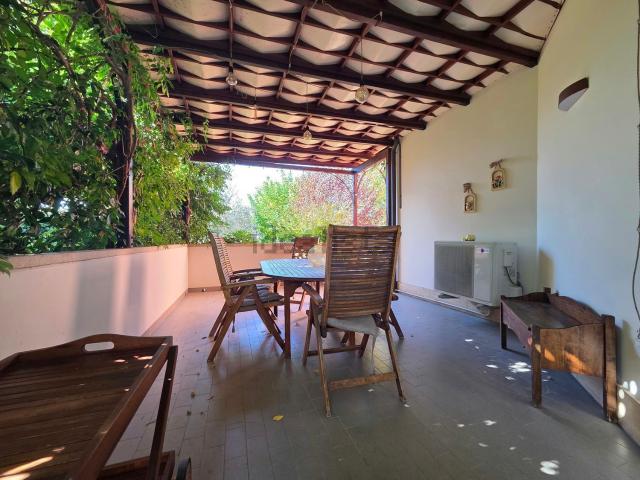 Case e ville in vendita di 260 m² in Via Mascetto