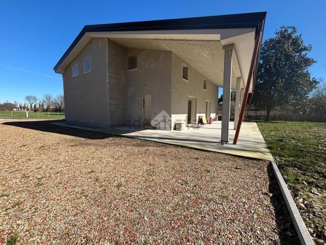 Case e ville in vendita di 260 m² in Via San Francesco, 1705