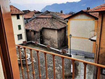 Case e ville in vendita di 260 m² in Piazza Maggiore, 6