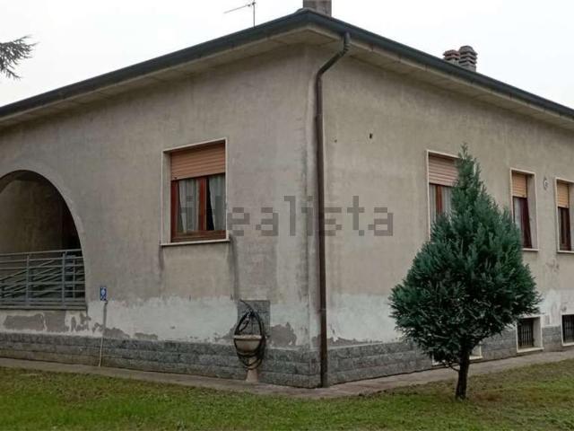 Case e ville in vendita di 263 m²