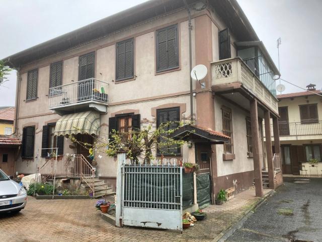 Case e ville in vendita di 263 m² in Viale Castelfidardo