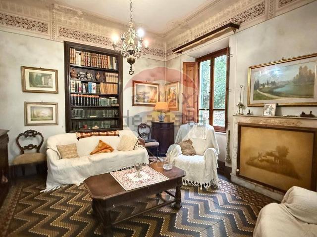 Case e ville in vendita di 263 m²