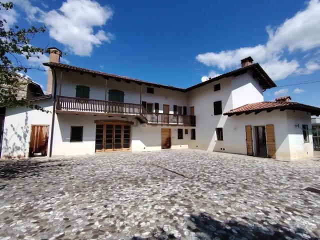 Case e ville in vendita di 264 m²