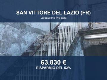 Case e ville in vendita di 264 m² in Via Casilina Sud