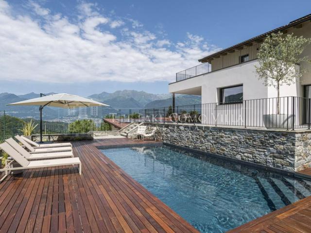Case e ville in vendita di 264 m²