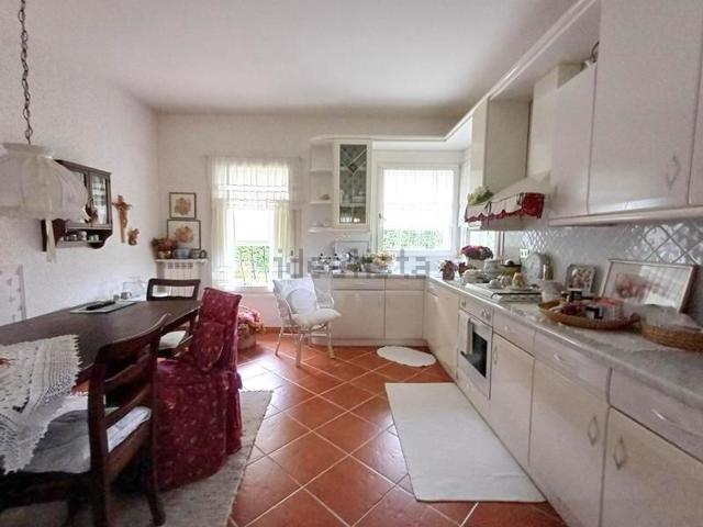 Case e ville in vendita di 265 m²