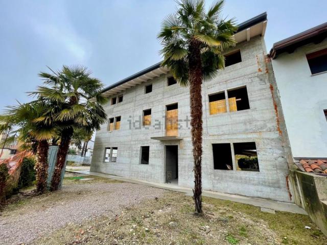 Case e ville in vendita di 265 m²