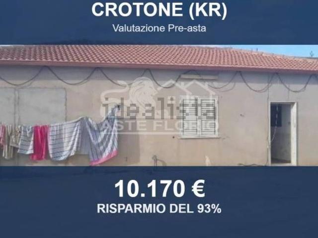 Case e ville in vendita di 266 m² in Via dei Limoni
