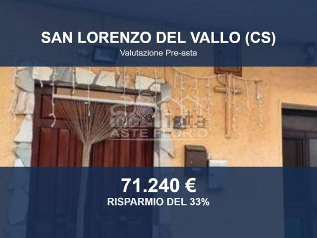 Case e ville in vendita di 267 m² in Via Eugenio Curiel, 13