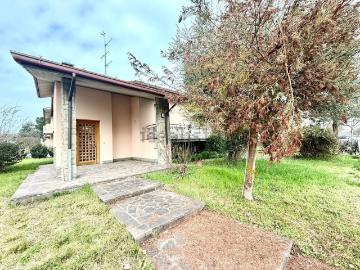Case e ville in vendita di 269 m²