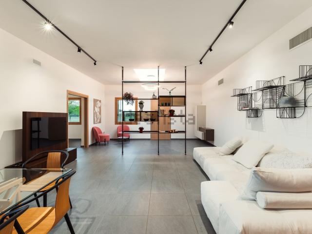 Case e ville in vendita di 269 m²