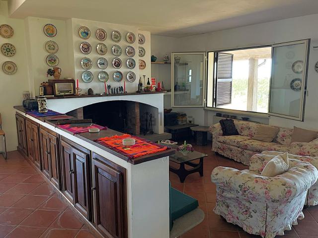 Case e ville in vendita di 269 m² in Strada Carcarelle