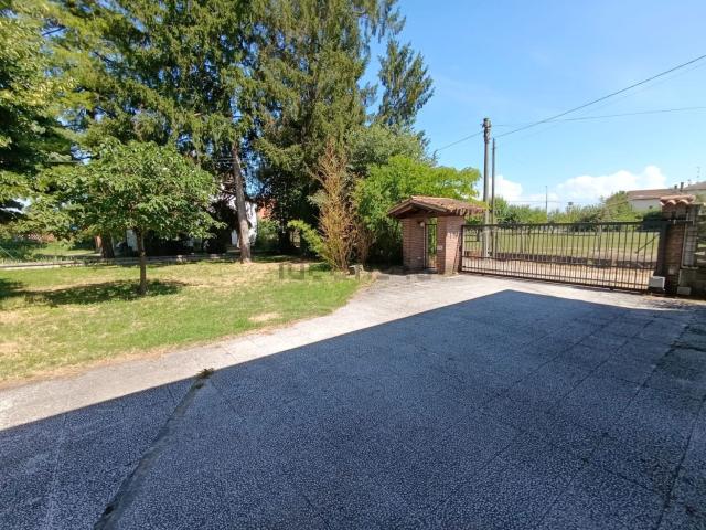 Case e ville in vendita di 270 m²