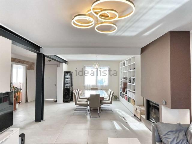Case e ville in vendita di 270 m²