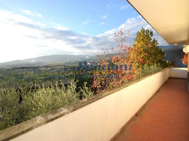 Case e ville in vendita di 270 m²
