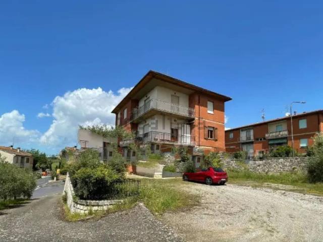Case e ville in vendita di 270 m² in Via Don Giovanni Minzoni