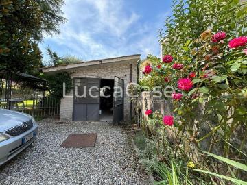 Via Mezzarosa, Lucca, Lucca Toscana, Toscana