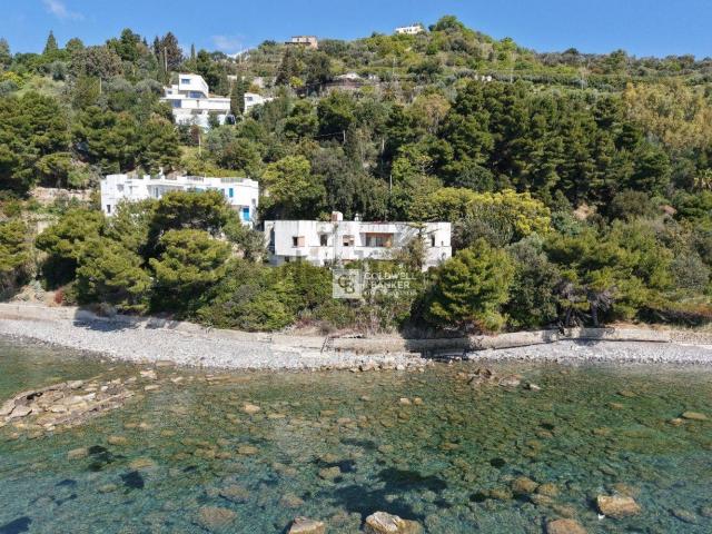 Case e ville in vendita di 270 m² in Contrada La Posada