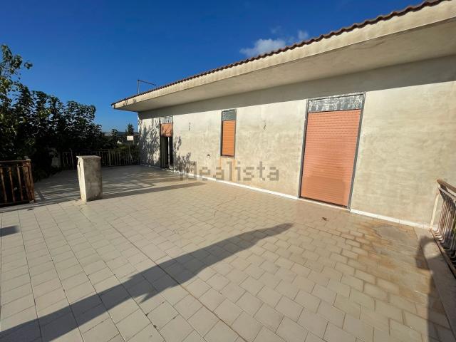 Case e ville in vendita di 270 m² in Corso Vittorio Emanuele, 74