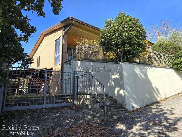 Case e ville in vendita di 270 m² in Strada Monte Bagnolo Valbiancara