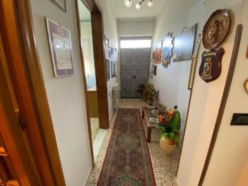 Case e ville in vendita di 272 m²