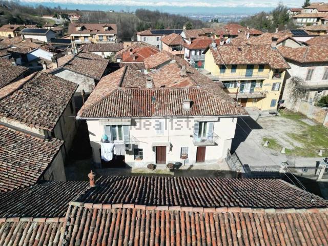 Case e ville in vendita di 272 m² in Via Vassalli, 17