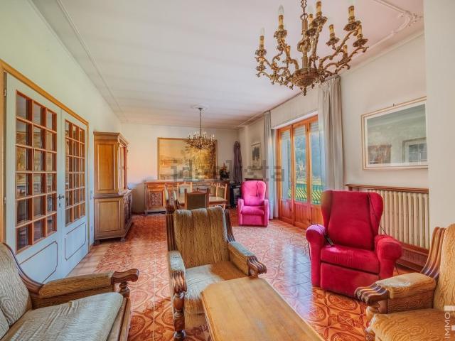 Case e ville in vendita di 273 m² in Via Michelangelo