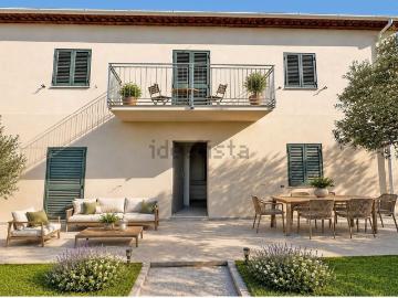 Case e ville in vendita di 275 m²