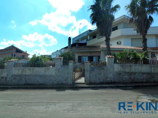 Case e ville in vendita di 277 m²