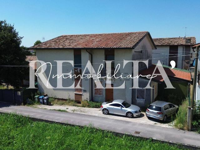 Case e ville in vendita di 278 m²