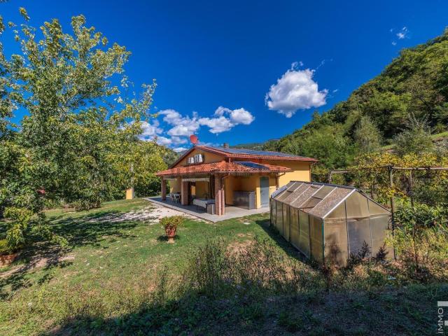 Case e ville in vendita di 278 m² in Strada provinciale 1 Setteponti
