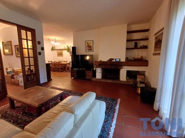 Case e ville in vendita di 280 m²