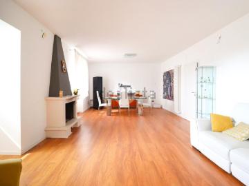 Case e ville in vendita di 280 m² in Contrada Valle Sant&apos Angelo, 2