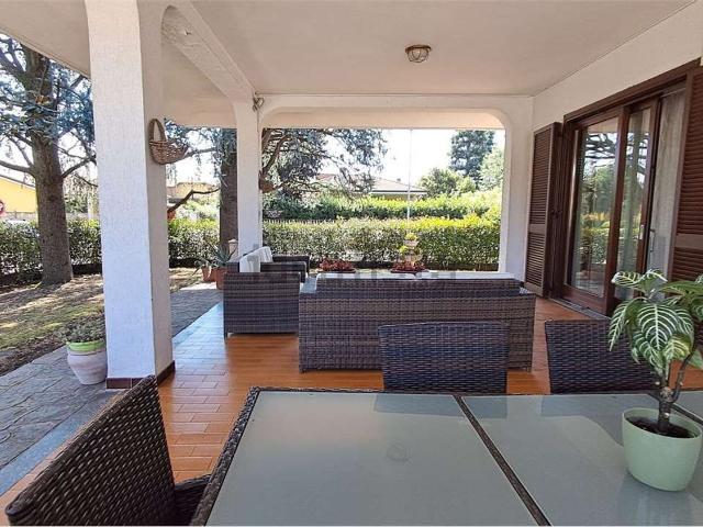 Case e ville in vendita di 280 m²