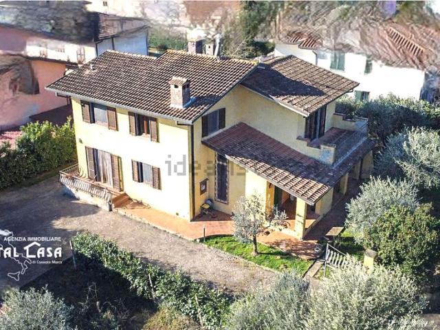 Case e ville in vendita di 280 m²