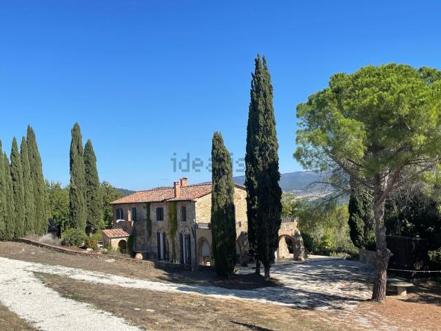 Case e ville in vendita di 280 m²