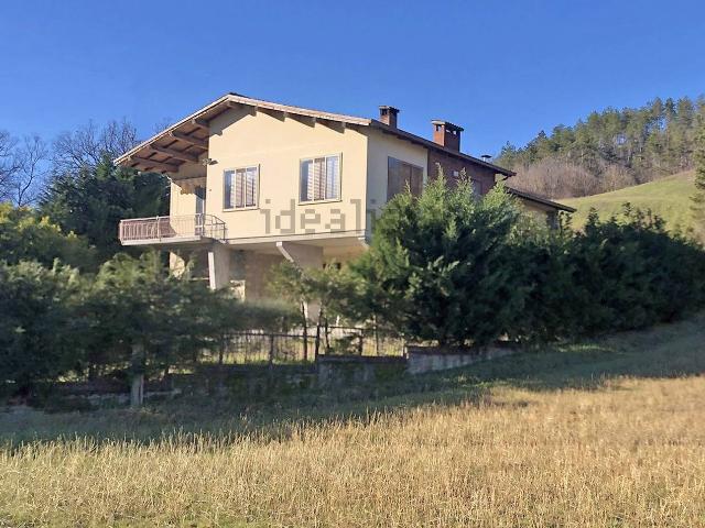 Case e ville in vendita di 280 m² in Via Costa