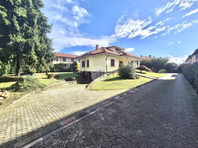 Case e ville in vendita di 280 m² in Via Alta, 1