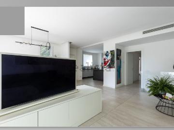 Case e ville in vendita di 280 m² in Via Bruno Buozzi, 16