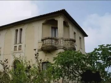 Case e ville in vendita di 280 m² in Via Nazionale Pellegrina