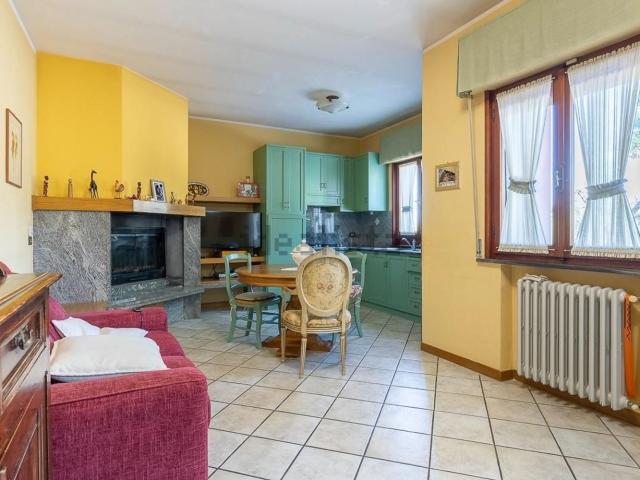 Case e ville in vendita di 280 m² in Via Piave, 27
