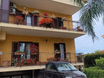 Case e ville in vendita di 280 m² in Via Ripuaria, 48