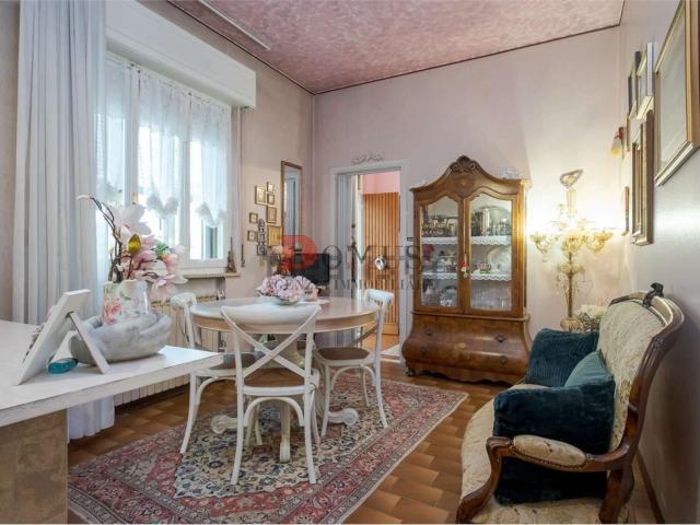 Case e ville in vendita di 280 m² in Via Veneto, 5
