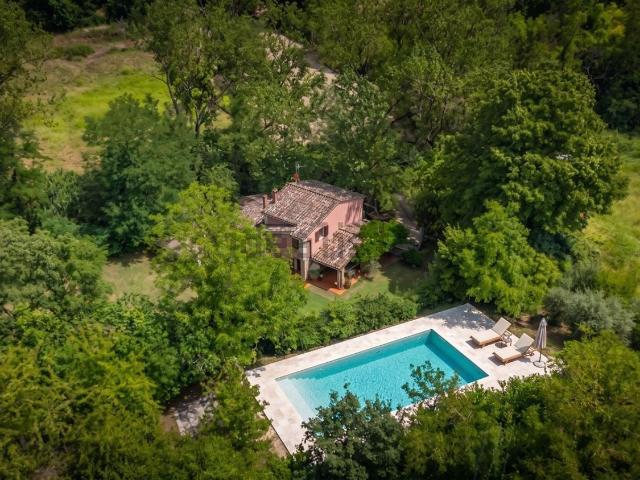 Case e ville in vendita di 280 m² in Via XXV Aprile, 51