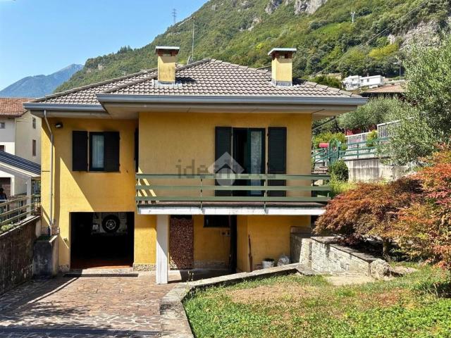 Case e ville in vendita di 280 m² in Vicolo del Sole, 1