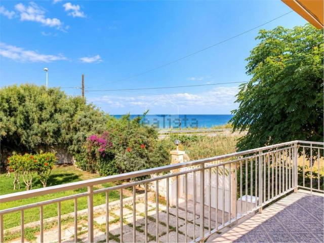 Case e ville in vendita di 280 m² in Contrada Berbaro