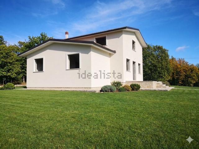 Case e ville in vendita di 280 m² in Contrada Canepino, 52