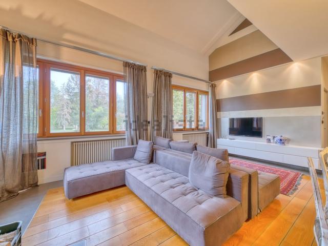 Case e ville in vendita di 280 m² in Strada Stupinigi, 106