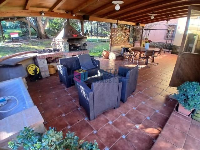 Case e ville in vendita di 284 m² in Via San Giusto, 32