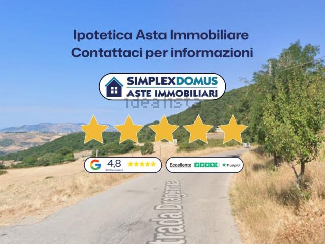 Case e ville in vendita di 284 m² in Via Poggio d&apos Oro